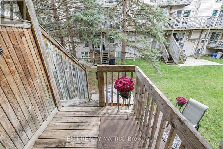 29615366/20-458-briston-private/hunt-club-park/ottawa/ontario/K1G5R4_20