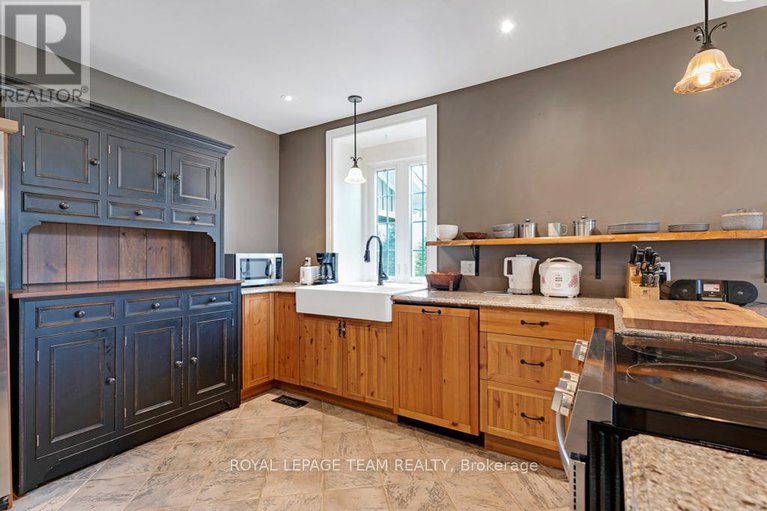 28300589/1285-craig-road/north-grenville-twp-kemptville-south/north-grenville/ontario/K0G1S0_23