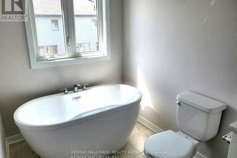 29034876/610-fenwick-way/stonebridge/ottawa/ontario/K2J7E5_16