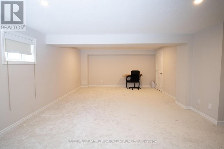 28909452/213-meynell-road/goulbourn-twp-from-franktown-rdsouth-to-rideau/ottawa/ontario/K0A2Z0_32