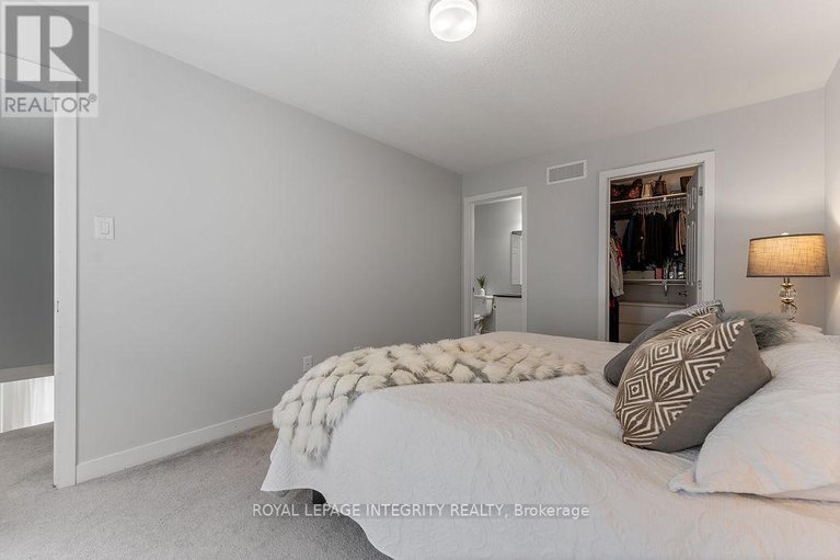 28815932/911-nova-private/half-moon-bay/ottawa/ontario/K2J7B3_36
