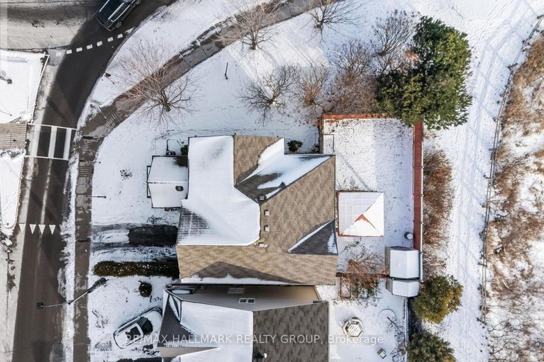 29159206/601-rosehill-avenue/stittsville-north/ottawa/ontario/K2S0K3_44