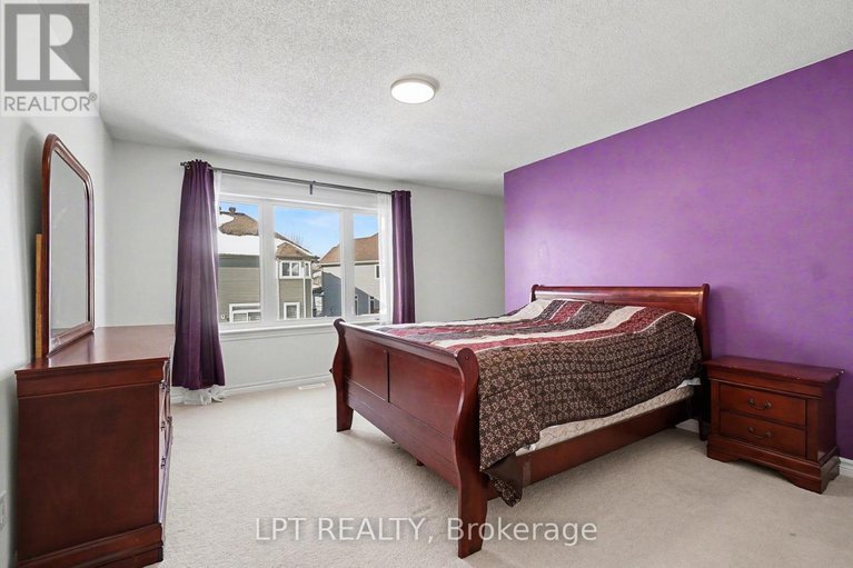 29430421/269-gracewood-crescent/blossom-parkkemp-parkfindlay-creek/ottawa/ontario/K1T0J1_29