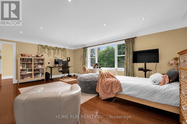 28436384/275-buchan-road/rockcliffe/ottawa/ontario/K1M0W4_36