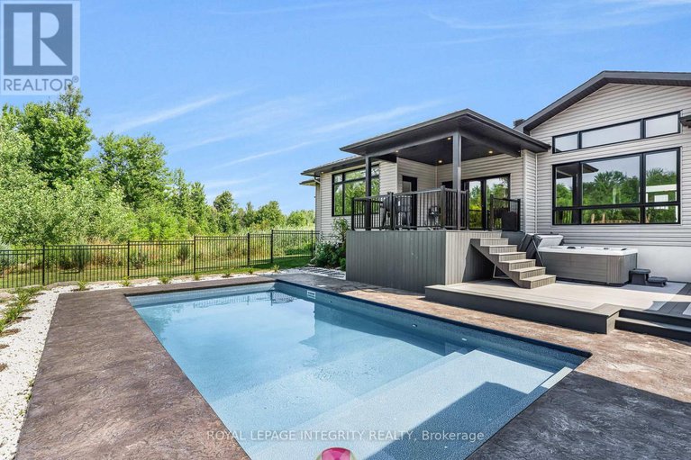 29320796/278-roxanne-street/clarencerockland-twp/clarence-rockland/ontario/K0A1N0_33