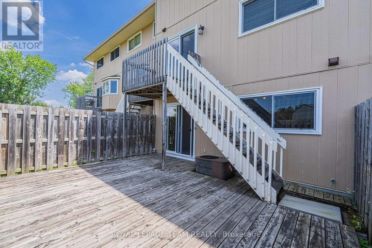 28613595/28-huntview-private/hunt-clubwestern-community/ottawa/ontario/K1V0M5_47