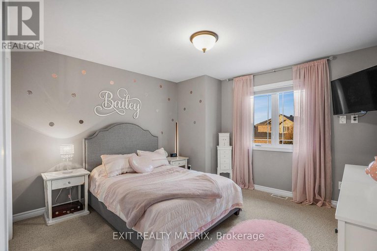 29099473/301-colmar-street/embrun/russell/ontario/K0A1W0_23