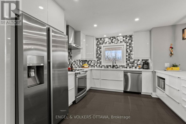 29577442/4624-albion-road/riverside-south/ottawa/ontario/K1X1A5_14