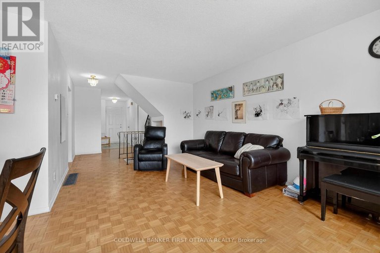 29449932/17-300-stone-quarry-private-s/carson-meadows/ottawa/ontario/K1K3Y2_13