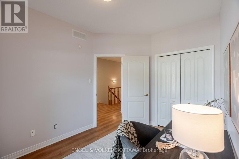 29045611/60-sable-run-drive/stittsville-central/ottawa/ontario/K2S1W7_9