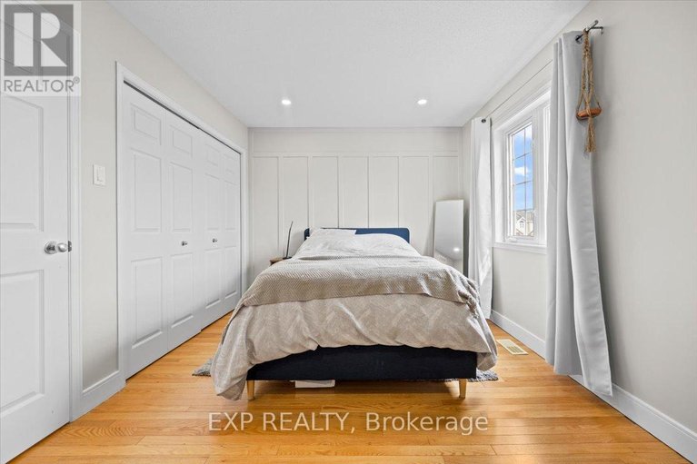 29551479/57-steele-park-private/cyrville/ottawa/ontario/K1J0J2_29