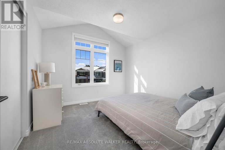 29371714/788-brittanic-road/emerald-meadowstrailwest/ottawa/ontario/K2V0R3_17