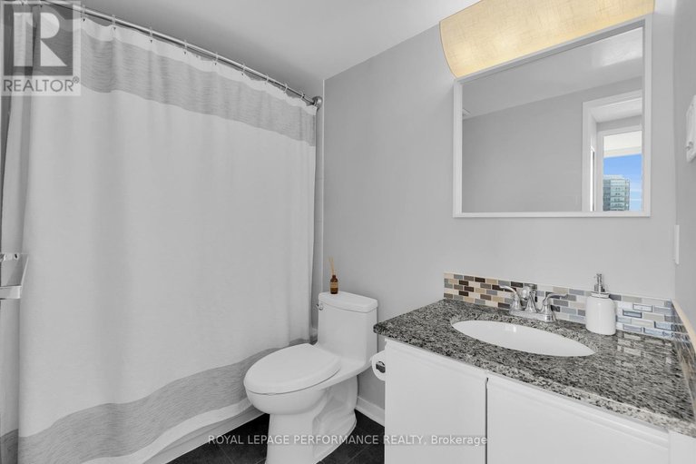 29635686/611-45-holland-avenue/ottawa-west/ottawa/ontario/K1Y4S3_18