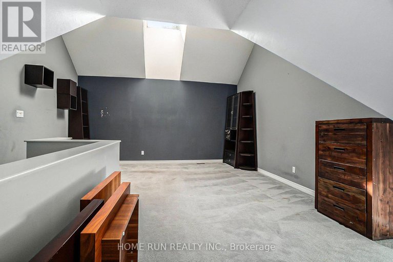 28866326/956-lovitt-road/fairfield-heights/ottawa/ontario/K2B1A7_16