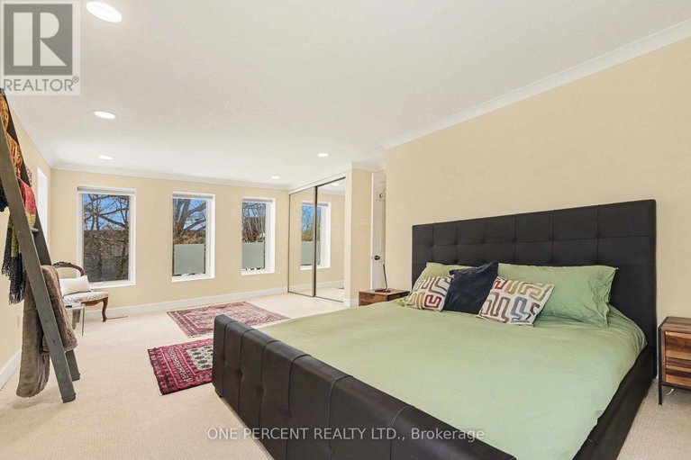 29255409/60-pontiac-street/ottawa-westtunneys-pasture/ottawa/ontario/K1Y2K1_18