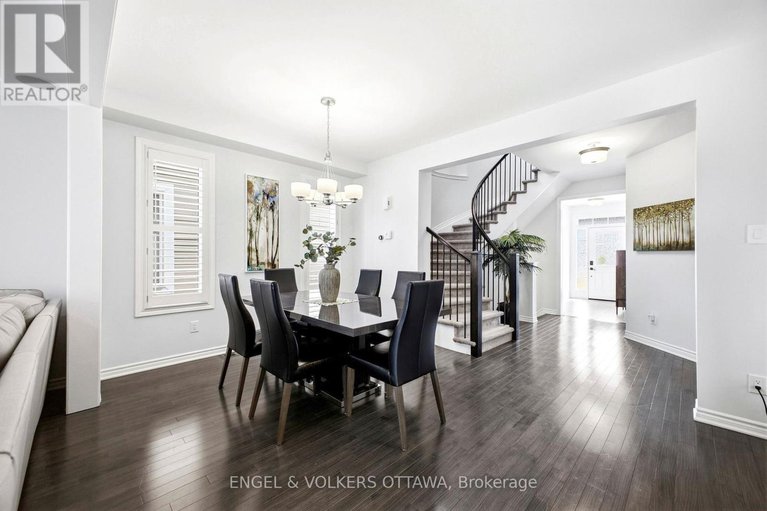 29515516/252-rue-des-soldats-riendeau-street/half-moon-bay/ottawa/ontario/K2J5Z4_8