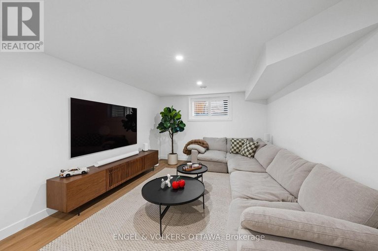 29555583/561-rathburn-lane/leitrim/ottawa/ontario/K1T0T3_24