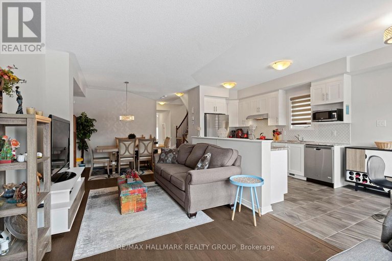 29455064/618-via-campanale-avenue/longfields/ottawa/ontario/K2J4A2_38