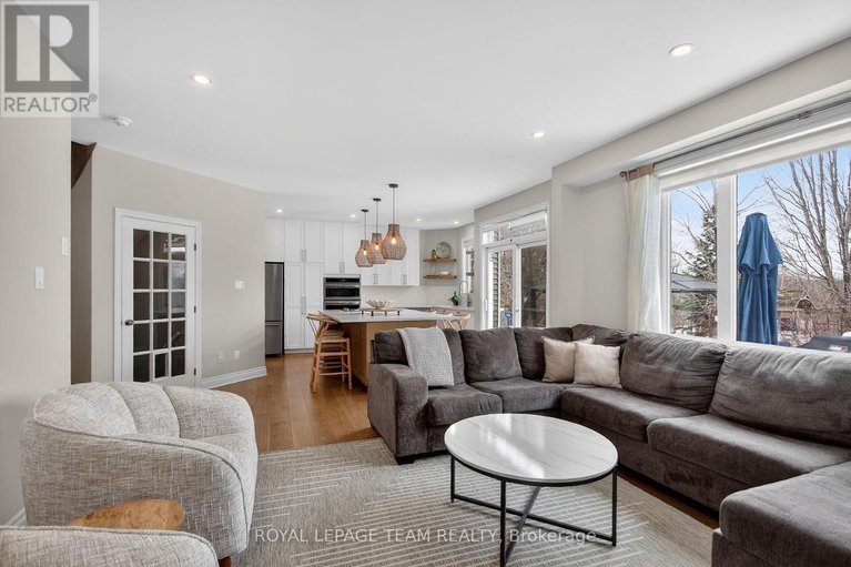 29436864/528-bryce-place/stittsville-north/ottawa/ontario/K2S0N2_18