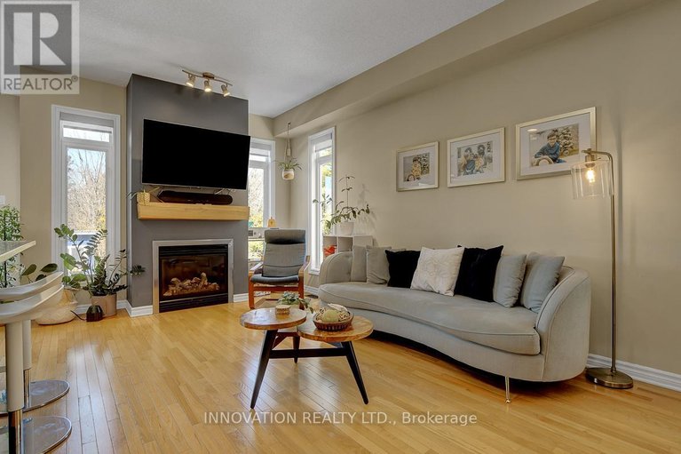 29652349/459-foxhall-way/bridlewood/ottawa/ontario/K2M0G2_8