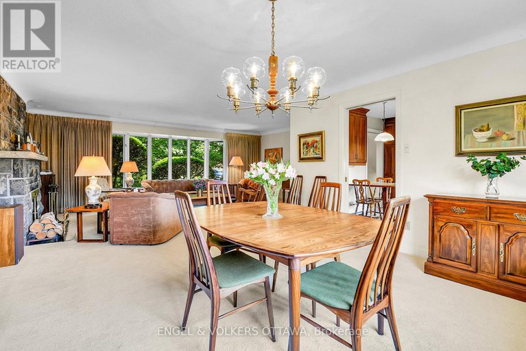 28490167/436-crestview-road/alta-vistafaircrest-heights/ottawa/ontario/K1H5G9_11