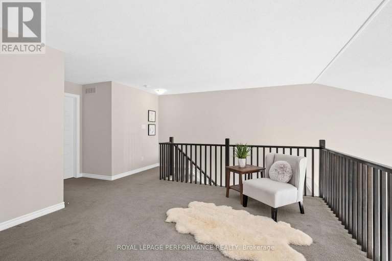 29671651/167-poplin-street/riverside-southgloucester-glen/ottawa/ontario/K4M0G7_18