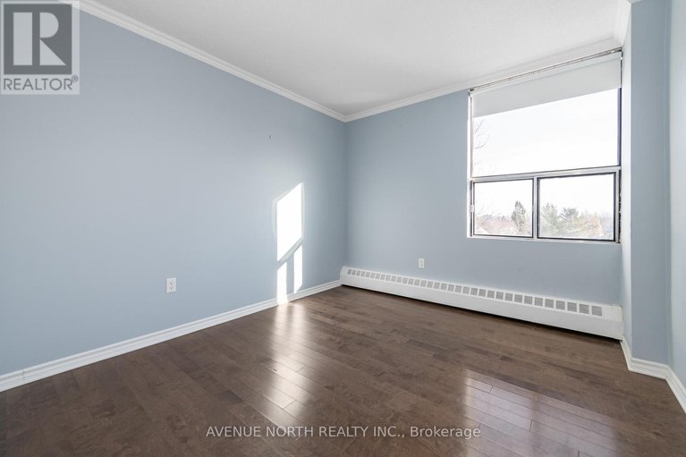 29281426/503-2400-virginia-drive/urbandale-acres/ottawa/ontario/K1H8L3_25