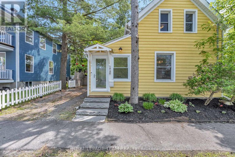 28410245/2748-rowatt-street/britannia/ottawa/ontario/K2B6N9_4