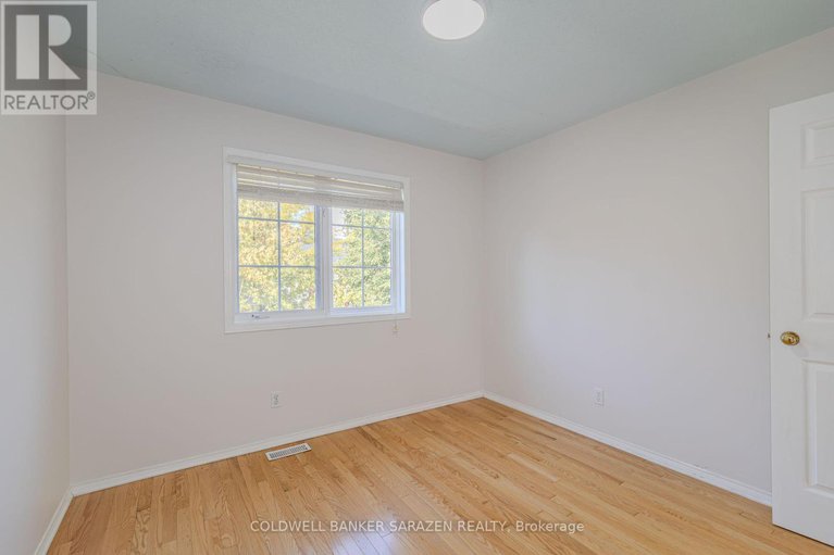28920513/182-windhurst-drive/barrhaven-east/ottawa/ontario/K2G6J4_36