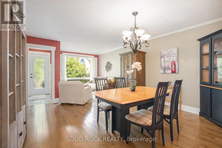 28735074/236-northwestern-avenue/ottawa-westtunneys-pasture/ottawa/ontario/K1Y0M3_2
