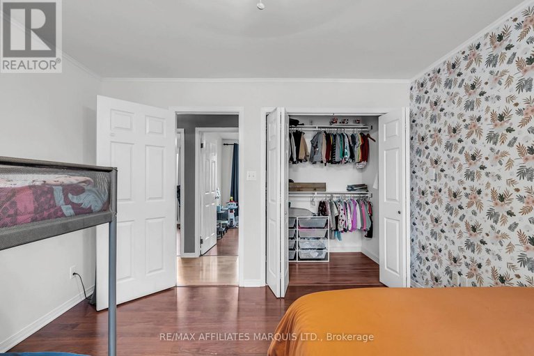 29072525/17-napier-street/ingleside/south-stormont/ontario/K0C1M0_18