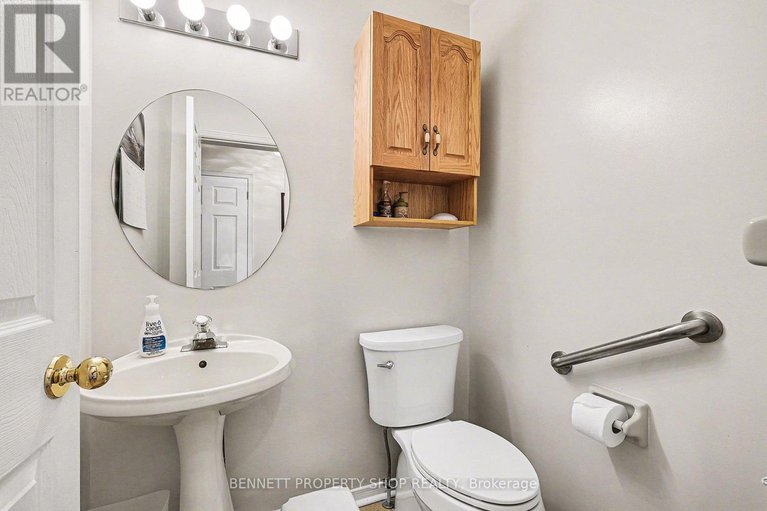 29325608/15-brandy-creek-crescent/bridlewood/ottawa/ontario/K2M2B8_20