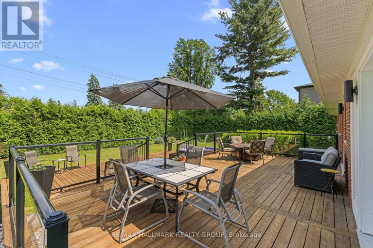 28537676/1883-barnhart-place/alta-vistafaircrest-heights/ottawa/ontario/K1H5B5_46