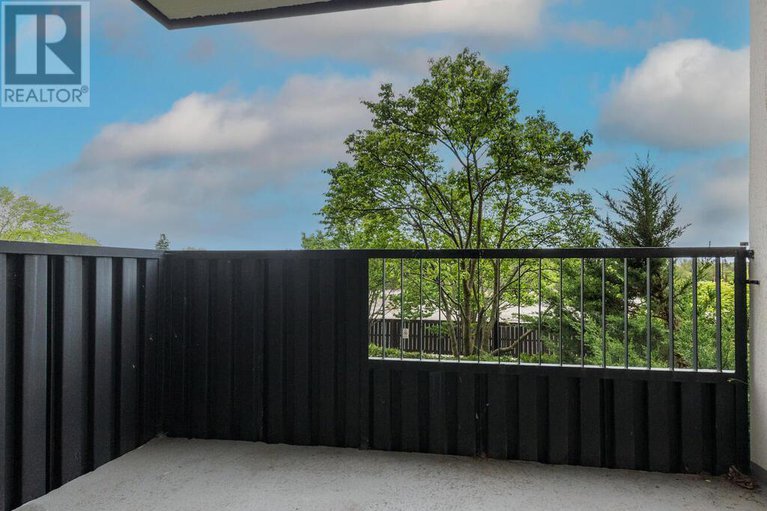 28867900/203-2951-riverside-drive/mooneys-bayriverside-park/ottawa/ontario/K1V8W6_30