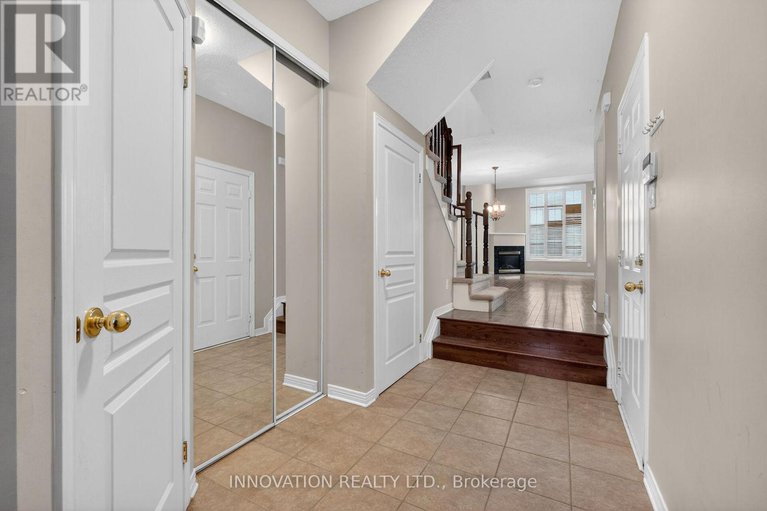 29228848/32-kettleby-street-s/beaverbrook/ottawa/ontario/K2K3C4_4