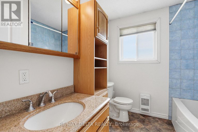 29440007/698-baseline-road/clarencerockland-twp/clarence-rockland/ontario/K0A1N0_20