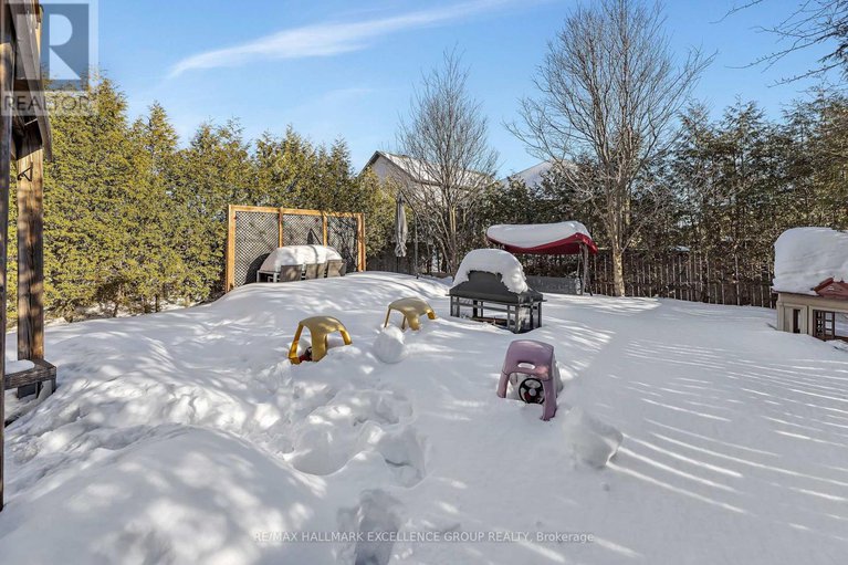 29375629/386-jasper-crescent/town-of-rockland/clarence-rockland/ontario/K4K0C7_44