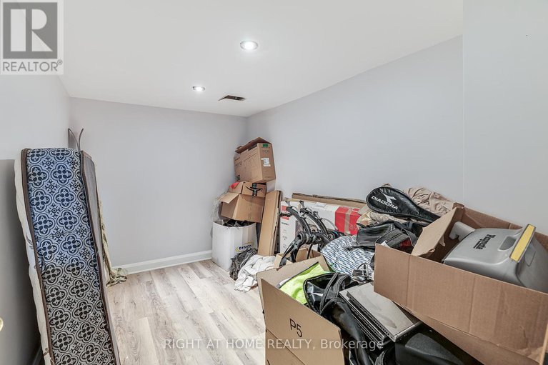 28641678/134-fordham-private/central-park/ottawa/ontario/K2C4G5_39