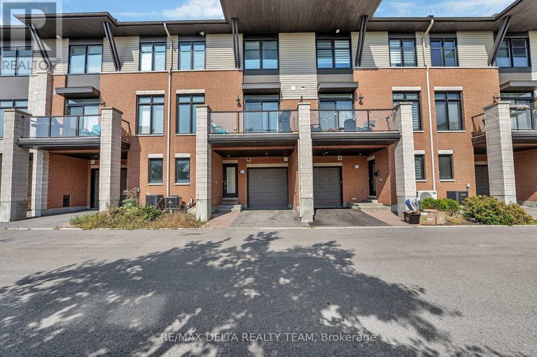 28893369/616-chaperal-private/avalon-west/ottawa/ontario/K4A0Y2_1