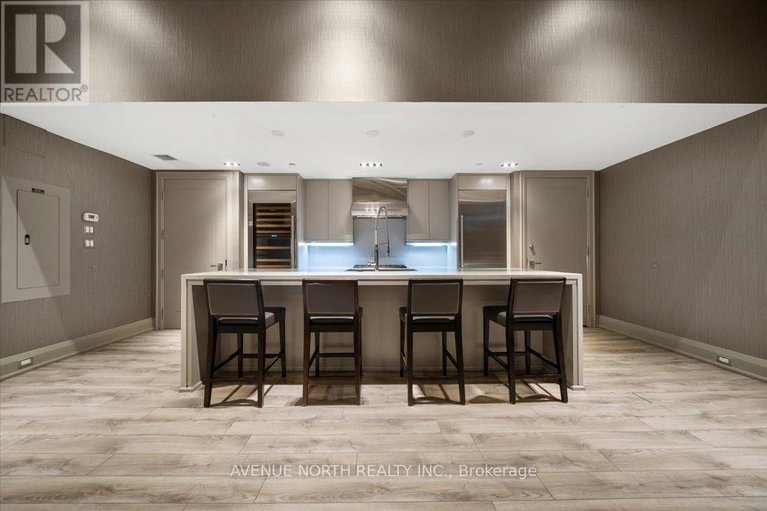 29331746/901-111-champagne-avenue-s/west-centre-town/ottawa/ontario/K1S5V3_29