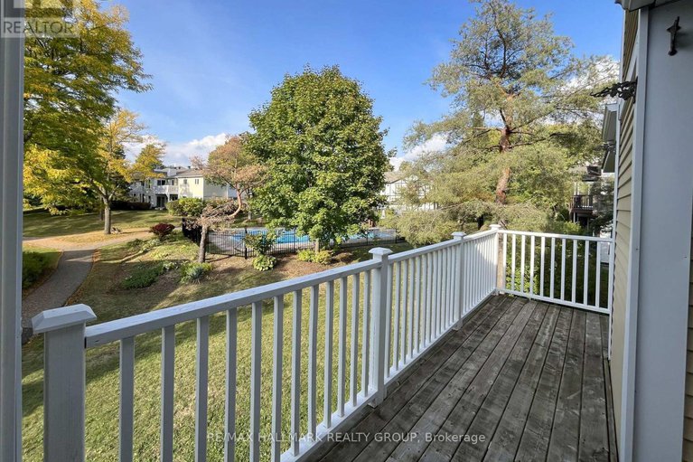28920438/72-218-d-equestrian-drive/bridlewood/ottawa/ontario/K2M1E2_26