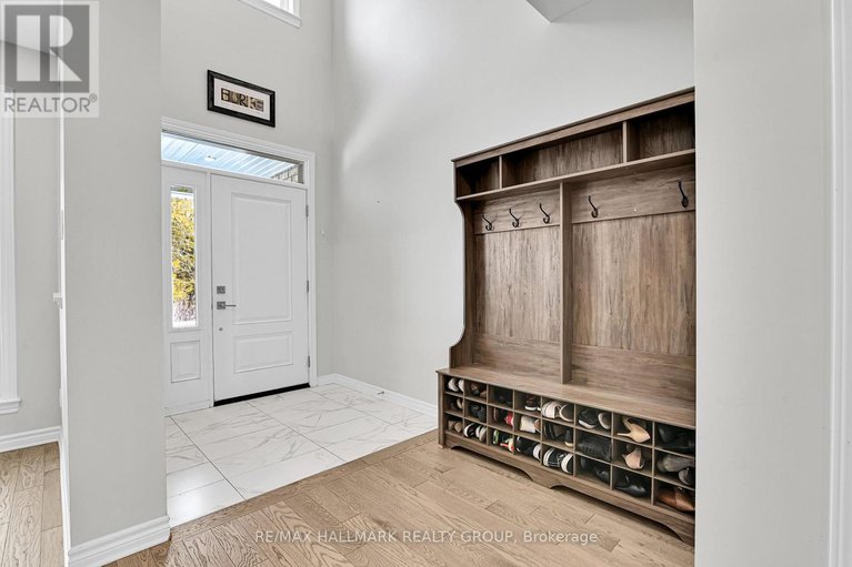 29525004/160-eric-maloney-way/blossom-parkkemp-parkfindlay-creek/ottawa/ontario/K1T0R1_2