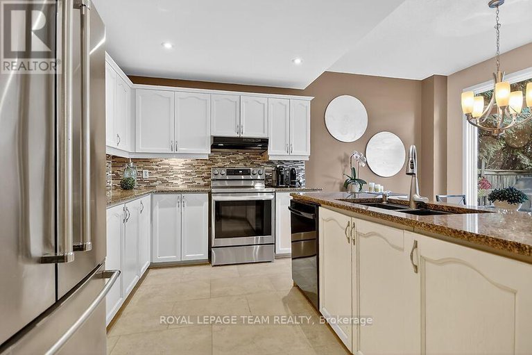 28929559/22-birchfield-avenue/emerald-meadowstrailwest/ottawa/ontario/K2M2N5_14