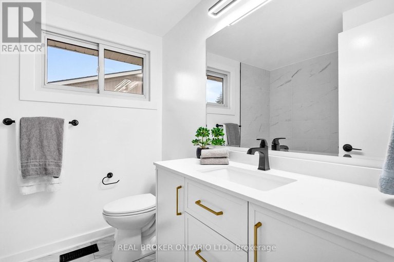 29575712/c-477-moodie-drive/arbeatha-park/ottawa/ontario/K2H8T7_28