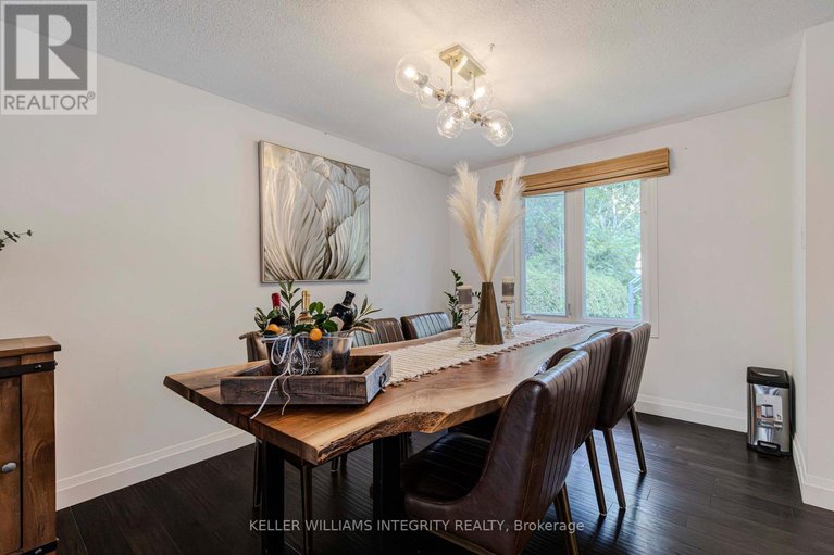 28506368/31-ashgrove-crescent/briargreen/ottawa/ontario/K2G0S1_16