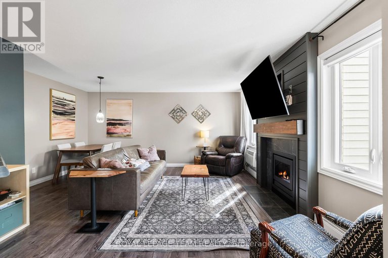 28974832/1-5-timberview-way/westcliffe-estates/ottawa/ontario/K2H9M6_5
