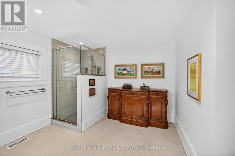 29309817/297-clemow-avenue/glebe/ottawa/ontario/K1S2B7_34