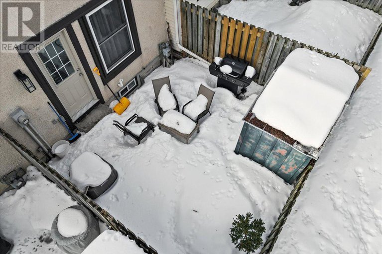 29383476/1196-priory-lane/convent-glen-north/ottawa/ontario/K1C1Z9_25