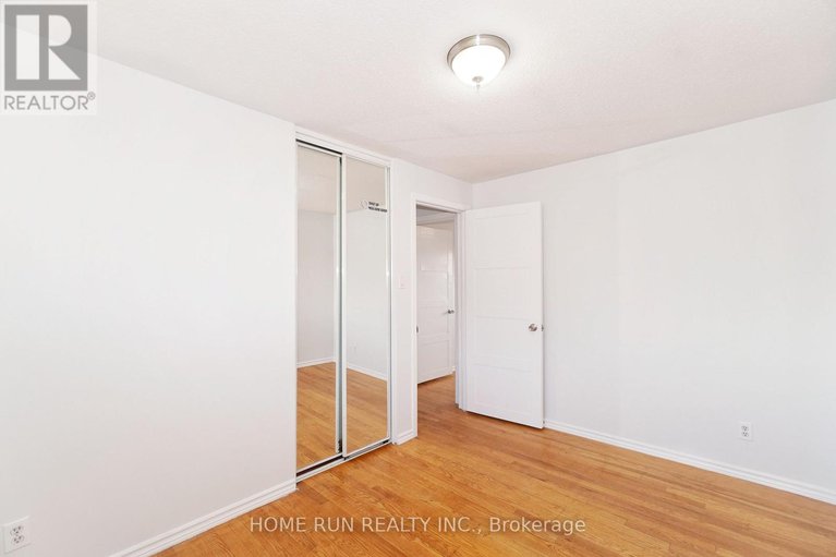 28597038/1292-meadowlands-drive-e/borden-farmstewart-farmcarleton-heightsparkwood-hills/ottawa/ontario/K2E6K5_24