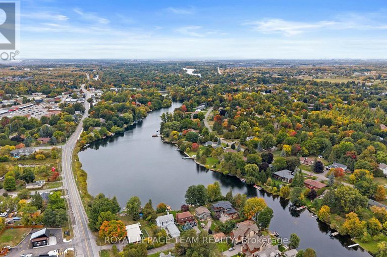 29064420/1119-firefly-lane/manotick-south-to-roger-stevens/ottawa/ontario/K4M0T6_41